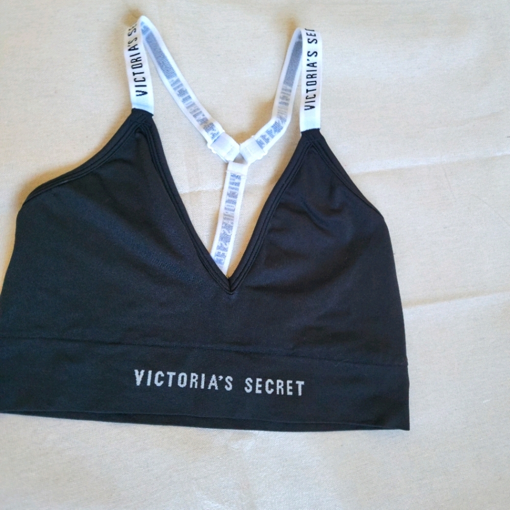 Victoria's Secret Bralette - Picture 3 of 4